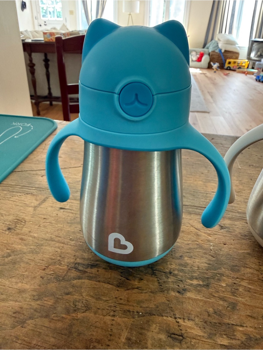 Munchkin Blue Cat-Top Stainless Steel Sippy Cup with Handles